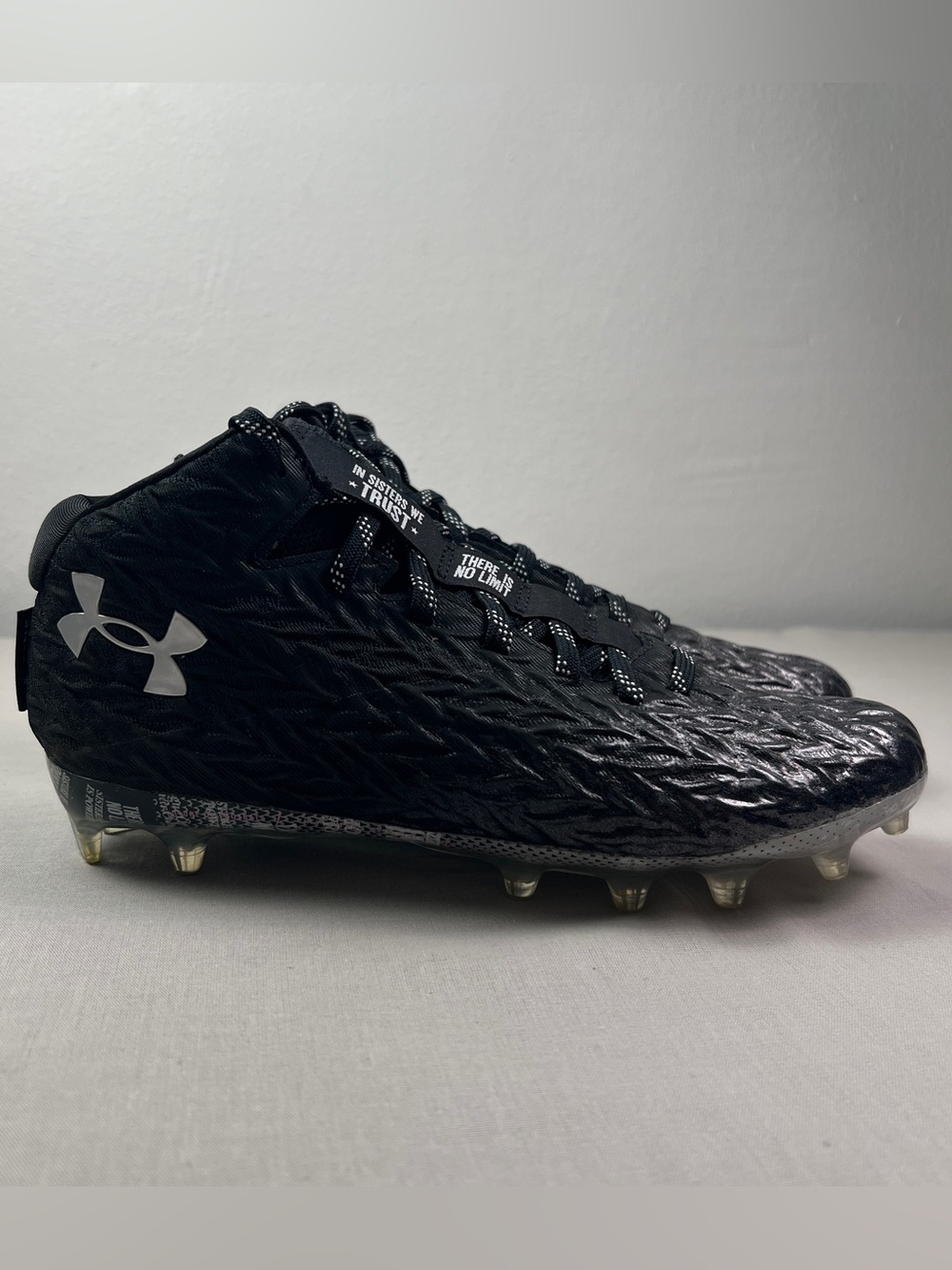 Under Armour Spotlight Clone 4.0 Football Cleats Women's US 8 3027311-001 Black